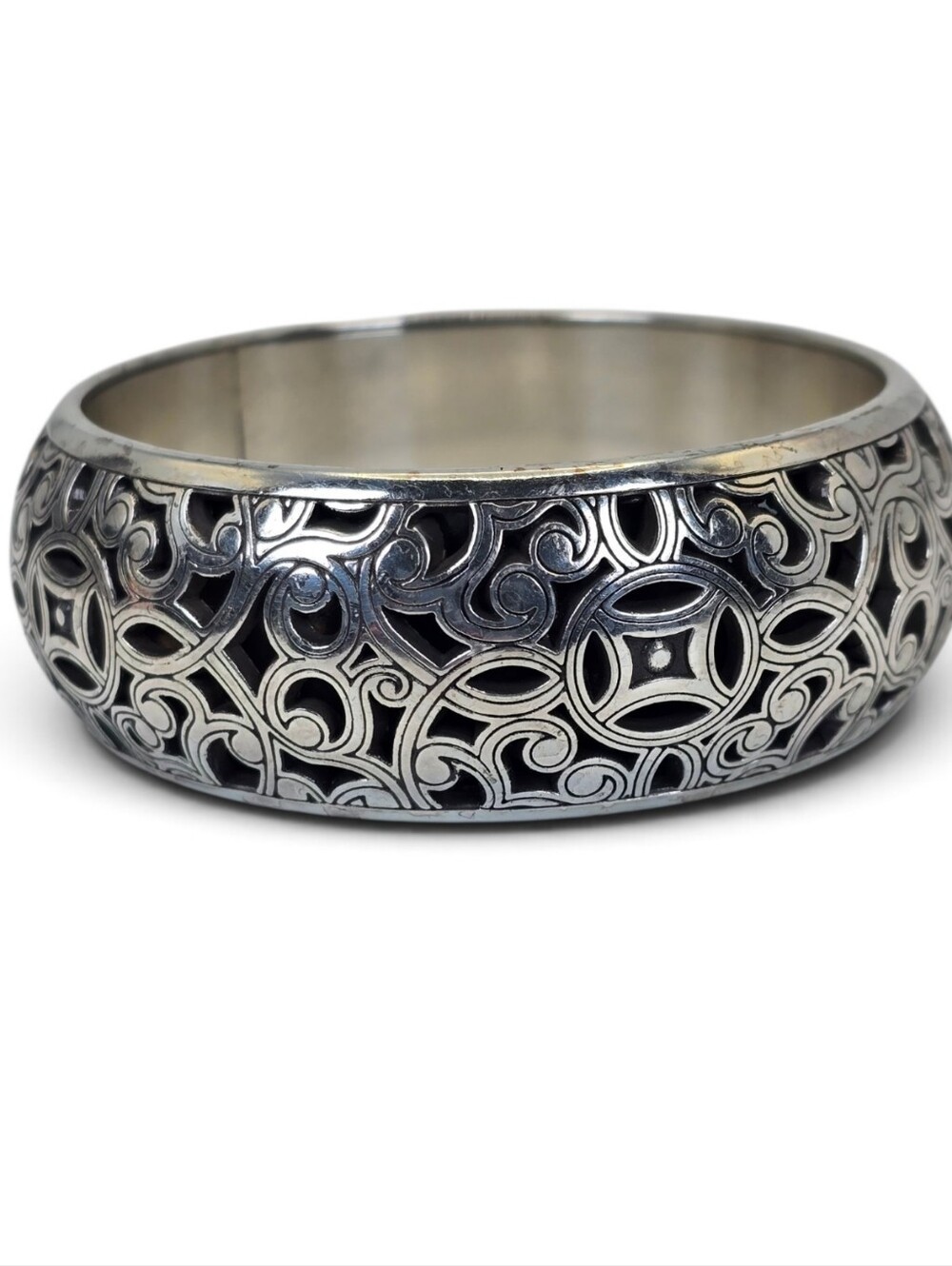 Brighton Wide Silver Tone Openwork Filigree Bangle Bracelet Signed - Picture 3 of 15